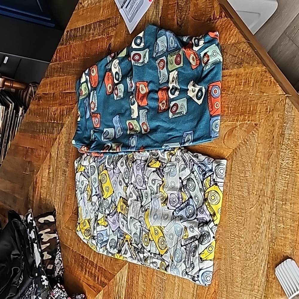 Cassette Tape Lularoe leggings bundle TC Tall & Curvy
